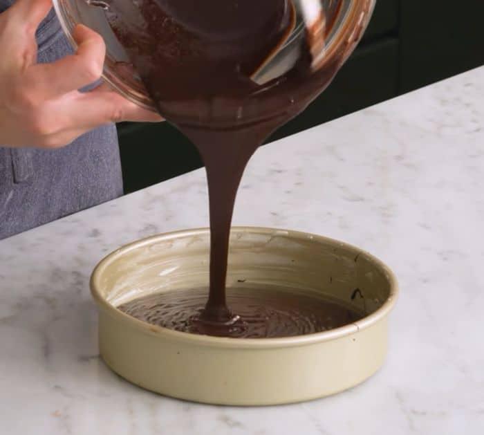 How to Make Chocolate Cake Without Flour