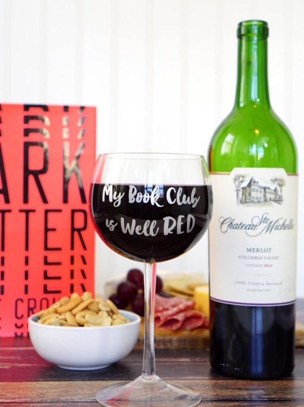 DIY Book Club Wine Glasses, a bookish decor project, forgiving enough for shaky first cuts and a showpiece guests linger over