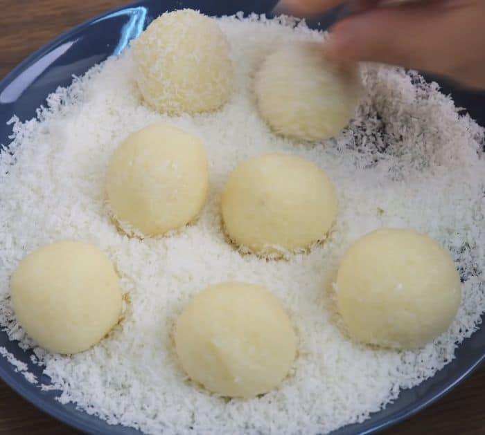 3-Ingredient No-Bake Milk Balls Ingredients