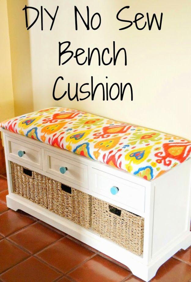 DIY No Sew Bench Cushion, a pretty no sew home decor idea worth making this weekend and an idea worth saving for later