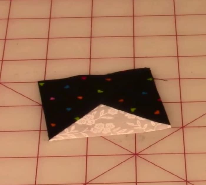 Scottie Dog Quilt Block Tutorial