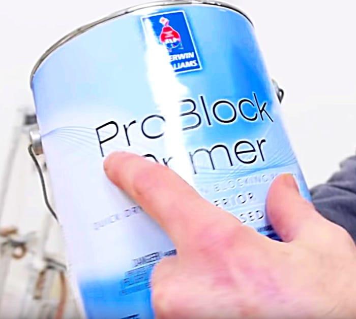 Learn pro tips on how to paint a room quick