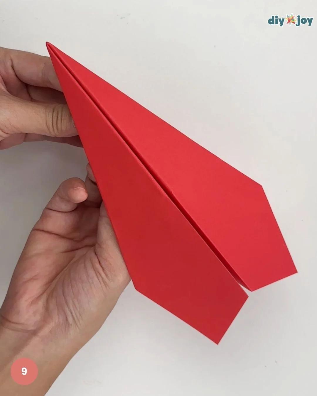 easy paper plane instructions - harrier