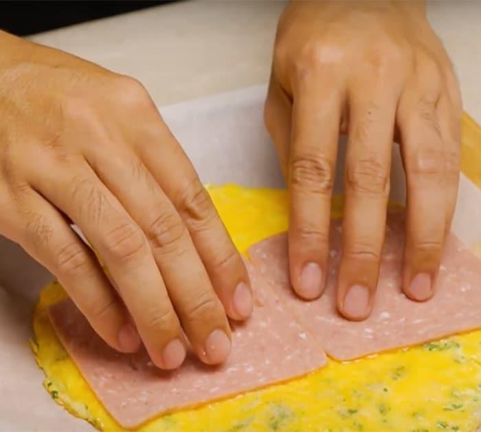 ham and cheese egg roll tutorial