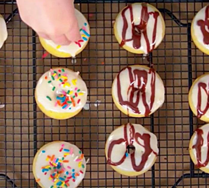 Oven baked donuts with glaze and sprinkles