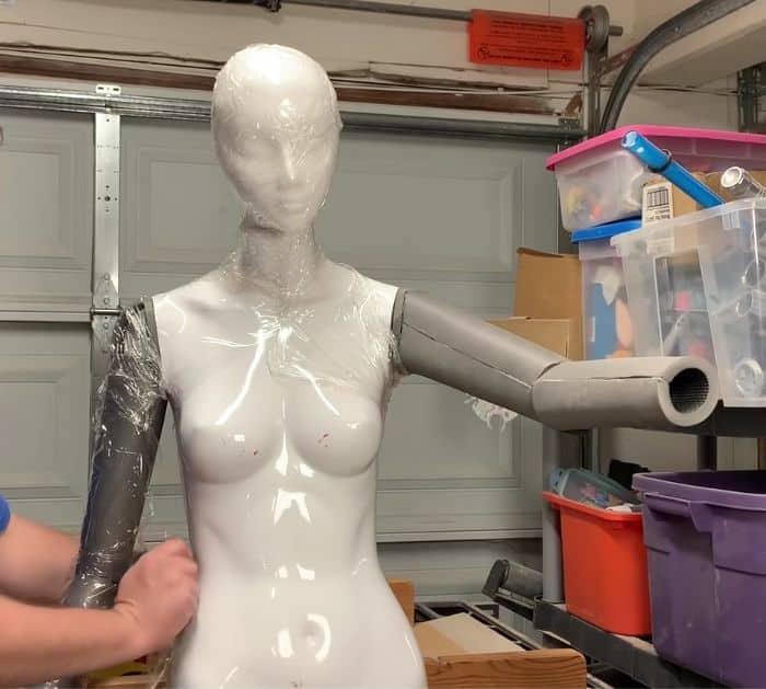 Easy To Make DIY Halloween Packing Tape Ghost