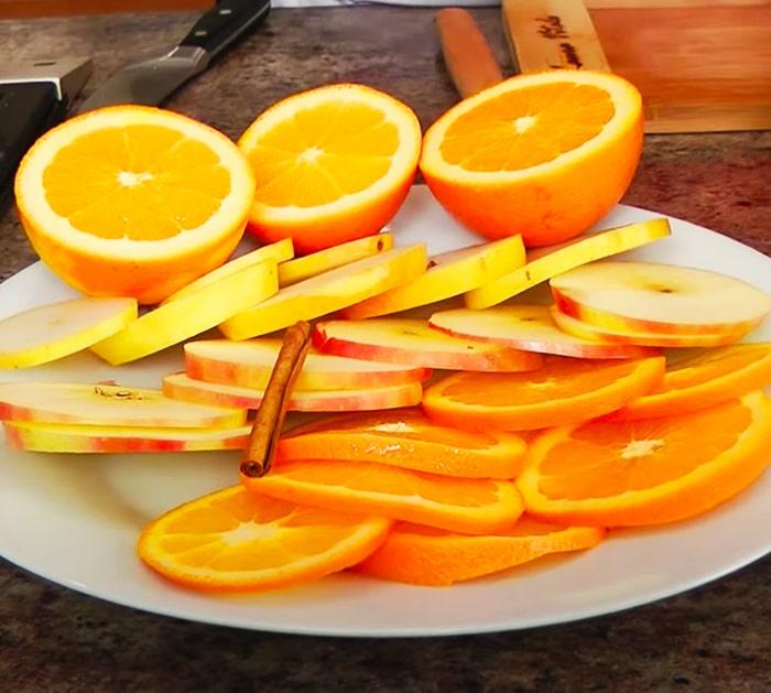 Use Fresh Fruit To Make Sangria - Fall Alcohol Drinks