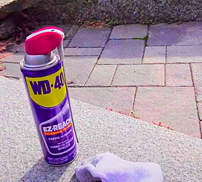 Restore your wiper blades with WD 40