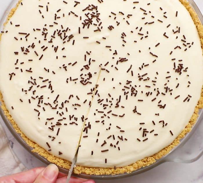 How to Make No-Bake Hot Fudge Marshmallow Pie