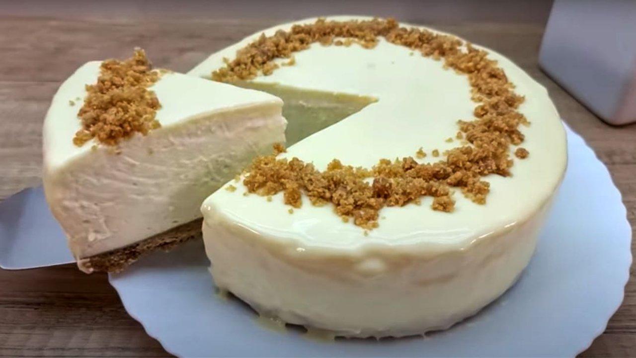 5-Minute Cream Cheese Dessert with No Flour and No Oven