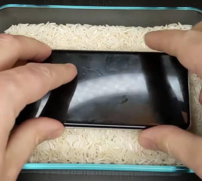 Easy Way To Fix Wet Cellphone
