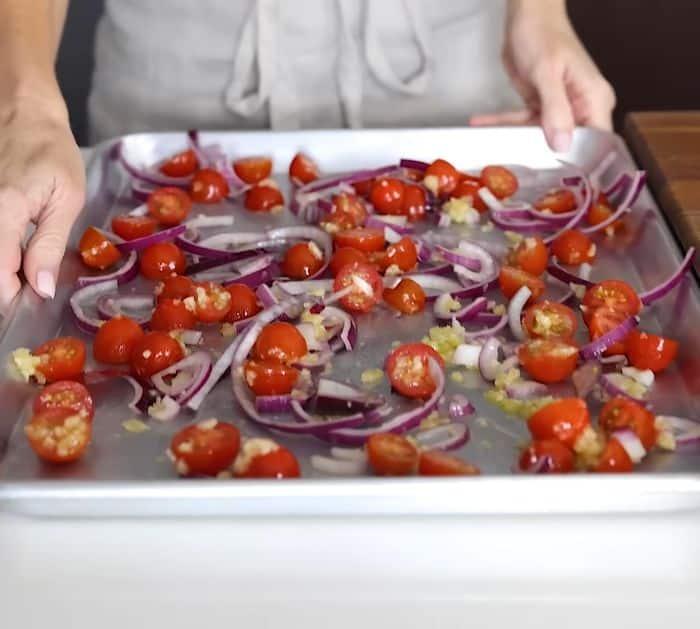 Delicious Breakfast Sheet Pan Eggs Recipe