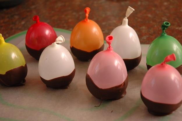 Use Balloon To Make Chocolate Cups, budget friendly next to buying a single use gadget and a routine that finally sticks