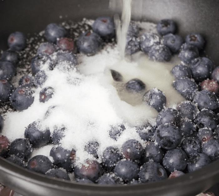 How to Make Blueberry Swirl Cheesecake Bars