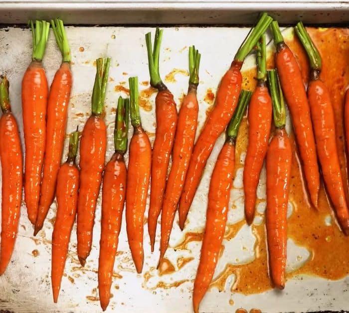 Easy Oven-Baked Carrots Recipe