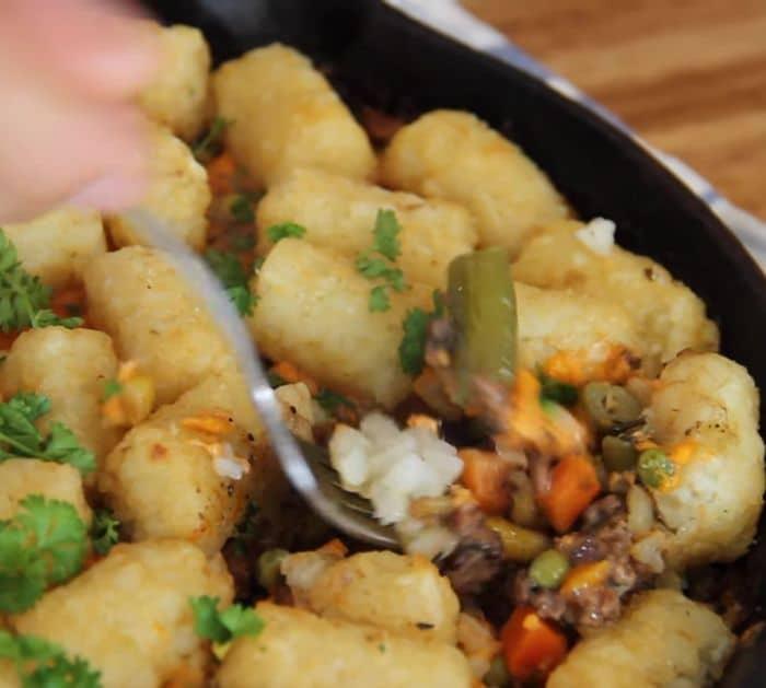 Easy Skillet Cottage Pie Tater Tots Recipe