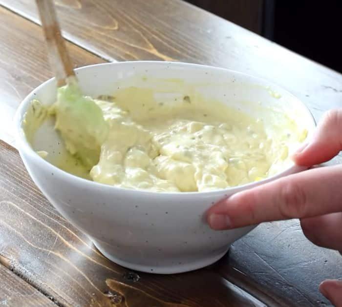 Homemade tartar sauce