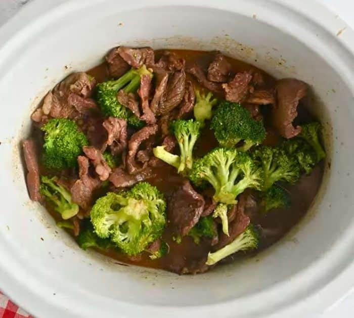 How to Make Slow Cooker Beef and Broccoli