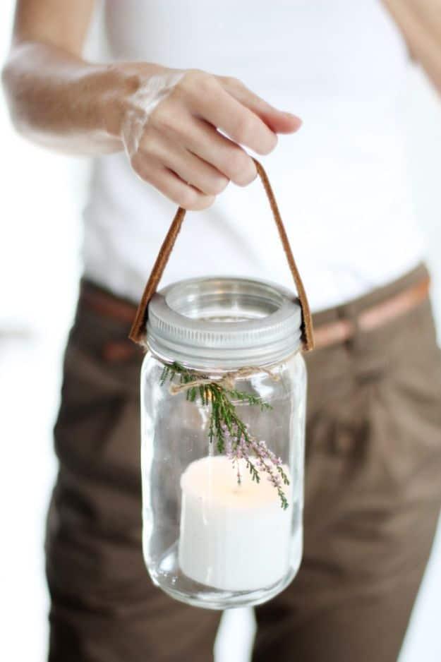 Naturally Whimsical Tote-Candles, a pretty DIY candle idea for the home and a fun weekend project with basic candle supplies