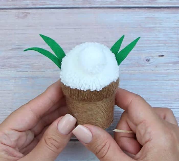 Cute Bunny Spring DIY Decor Project