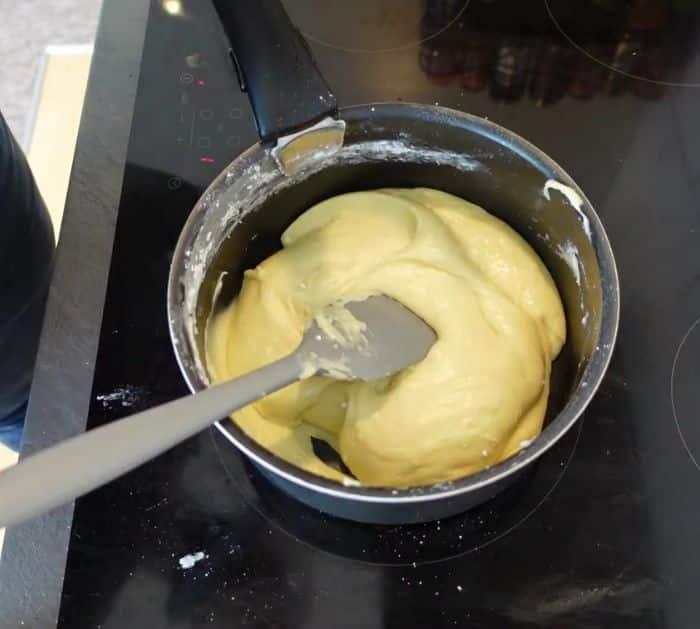 Easy Lemon Meringue Fudge Recipe