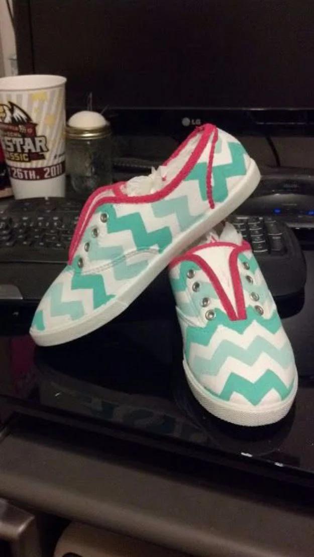 DIY Chevron Canvas Shoes, cheap to pull off with items from a bargain aisle and personality a plain space was missing