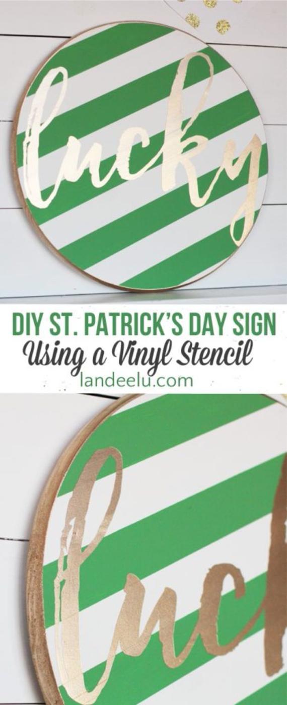St Patricks Day Decor Ideas - DIY St. Patrick’s Day Sign - DIY St. Patrick's Day Party Decorations and Home Decor Crafts - Projects for Walls, Hanging Banners, Wreaths, Tabletop Ce