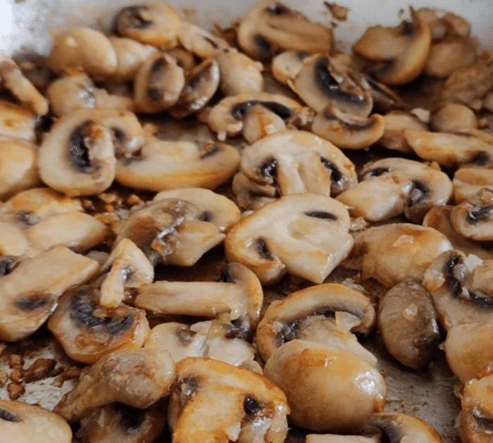 Creamy Garlic Mushroom Sauce Recipe Ingredients