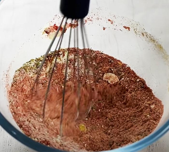 Use Seasoning To Make Roasted Chicken And Potatoes - easy Dinner Recipe Ideas