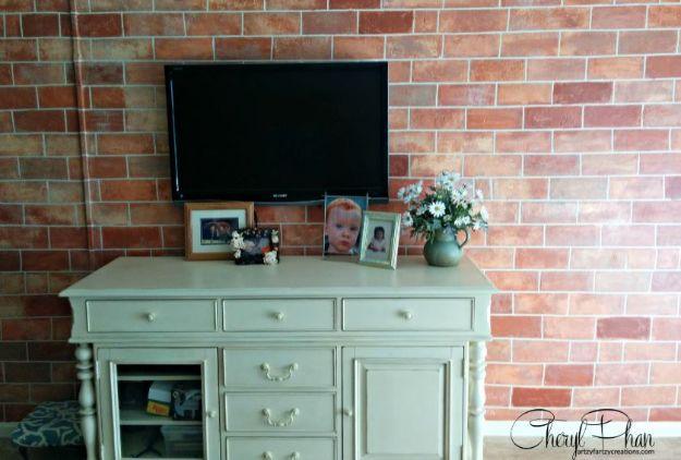 DIY Faux Finishes for Walls - Paint Faux Brick - Step by Step Tutorials for Do It Yourself Faux Finish Wall Textures - Rustic, Colour, Tuscan Style, Simple Metallic, Sponge Paintin