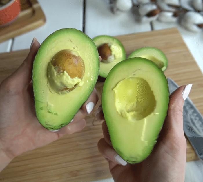 How to Make Fudgy Avocado Brownies