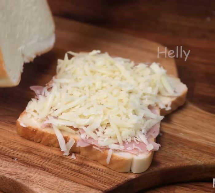 Easy Ham Cheese French Toast Sandwich