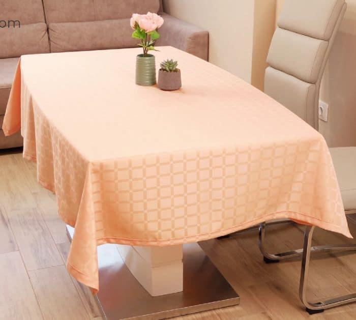 Easy Tablecloth Sewing Tutorial