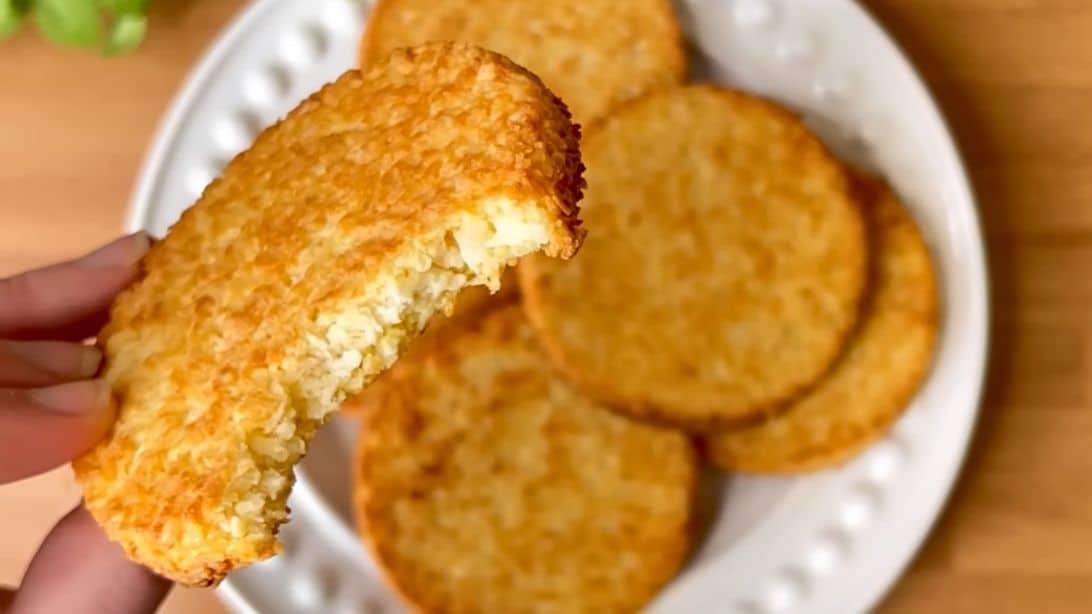 2-Ingredient Breakfast Cake Recipe