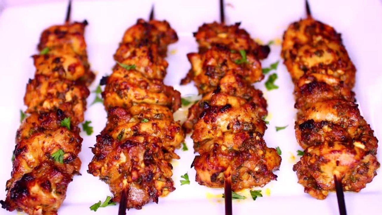 Super Easy Baked Chicken Thighs Skewers Recipe