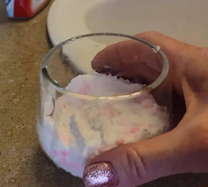 Easy Bathroom Cleaning Technique