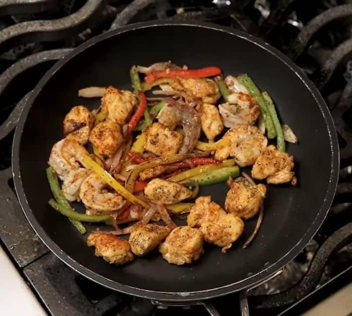 Easy Cajun Jambalaya Pasta Ingredients (1)