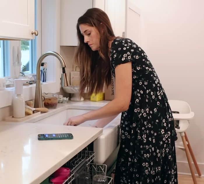 Easy Kitchen Cleaning Tips and Hacks
