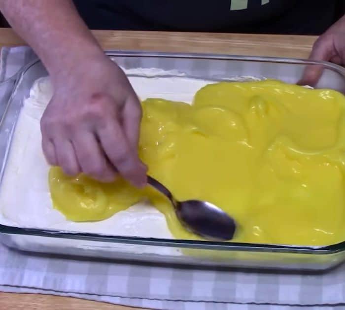 How to Make Oreo Lemon Dessert