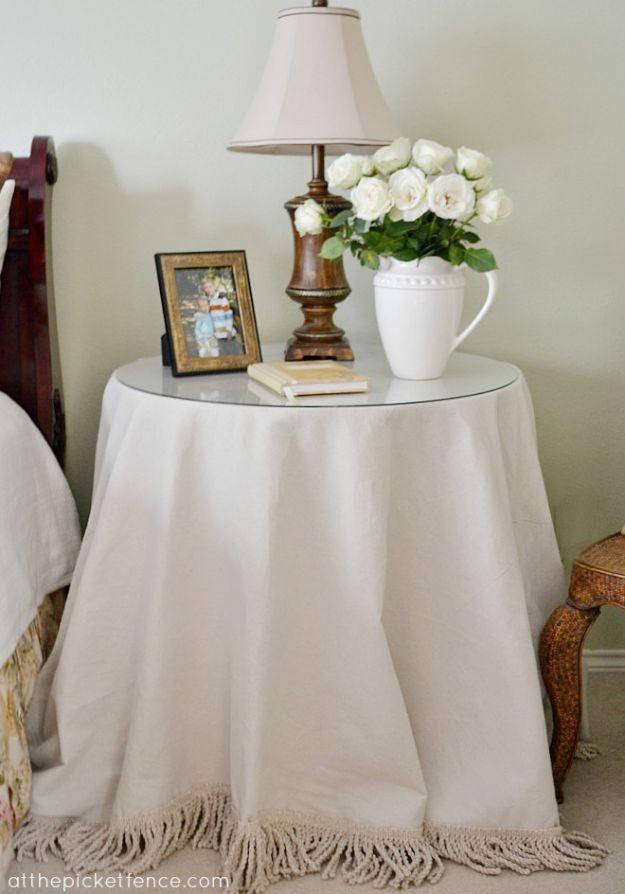 No-Sew Drop Cloth Table Skirt, an idea worth saving for later and one worth bookmarking from this list