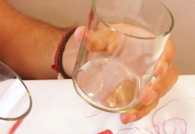 3-Ways-to-Cut-Glass-Bottles-11 | DIY Projects & Crafts by Sueeye at