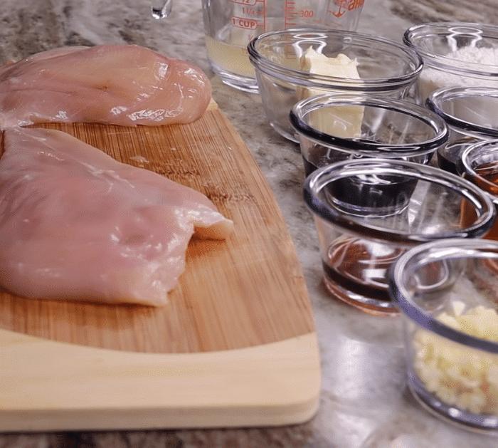 Skillet Honey Garlic Chicken Breast Ingredients