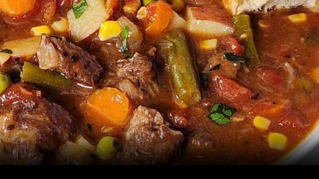 Easy Homemade Vegetable Beef Soup Recipe