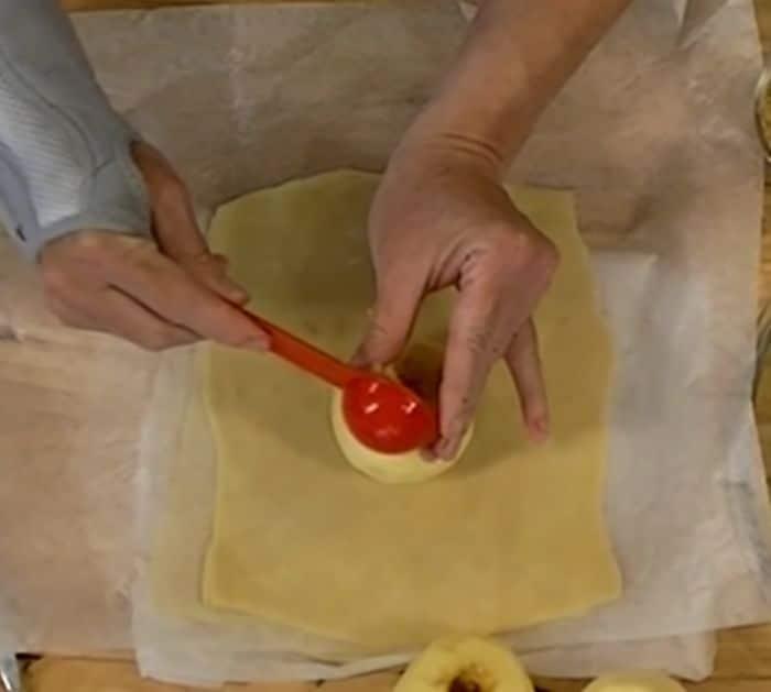 Easy To Make 100-Year-Old Apple Dumplings