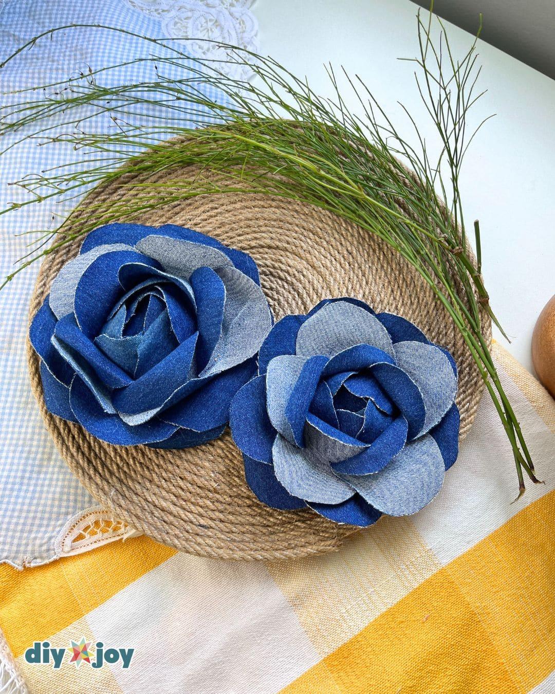 Easy Denim Rose Denim Crafts — denim flowers project