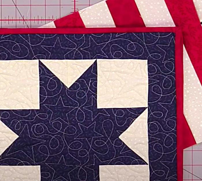 4th of July table runner in red, white, and blue