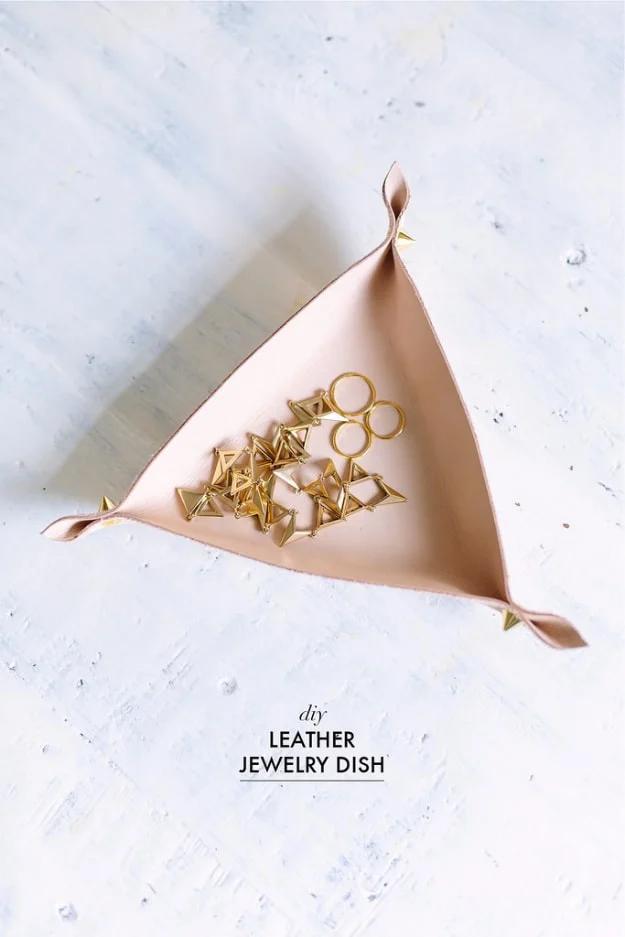 DIY Leather Jewelry Dish, a DIY gift for girls, a thoughtful homemade option instead of a store gift