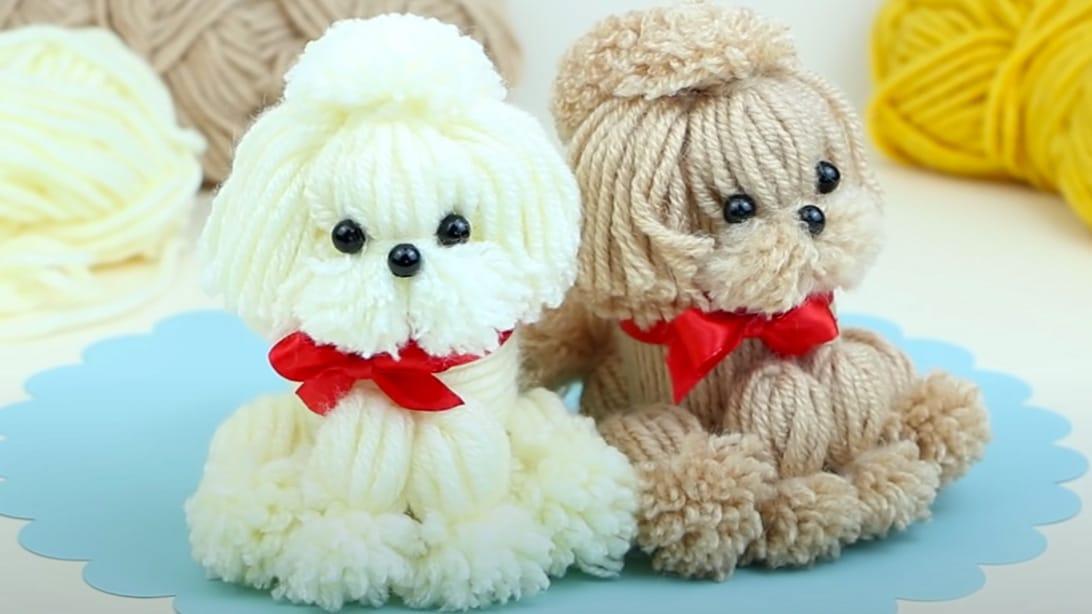 How to Make a DIY Yarn Dog
