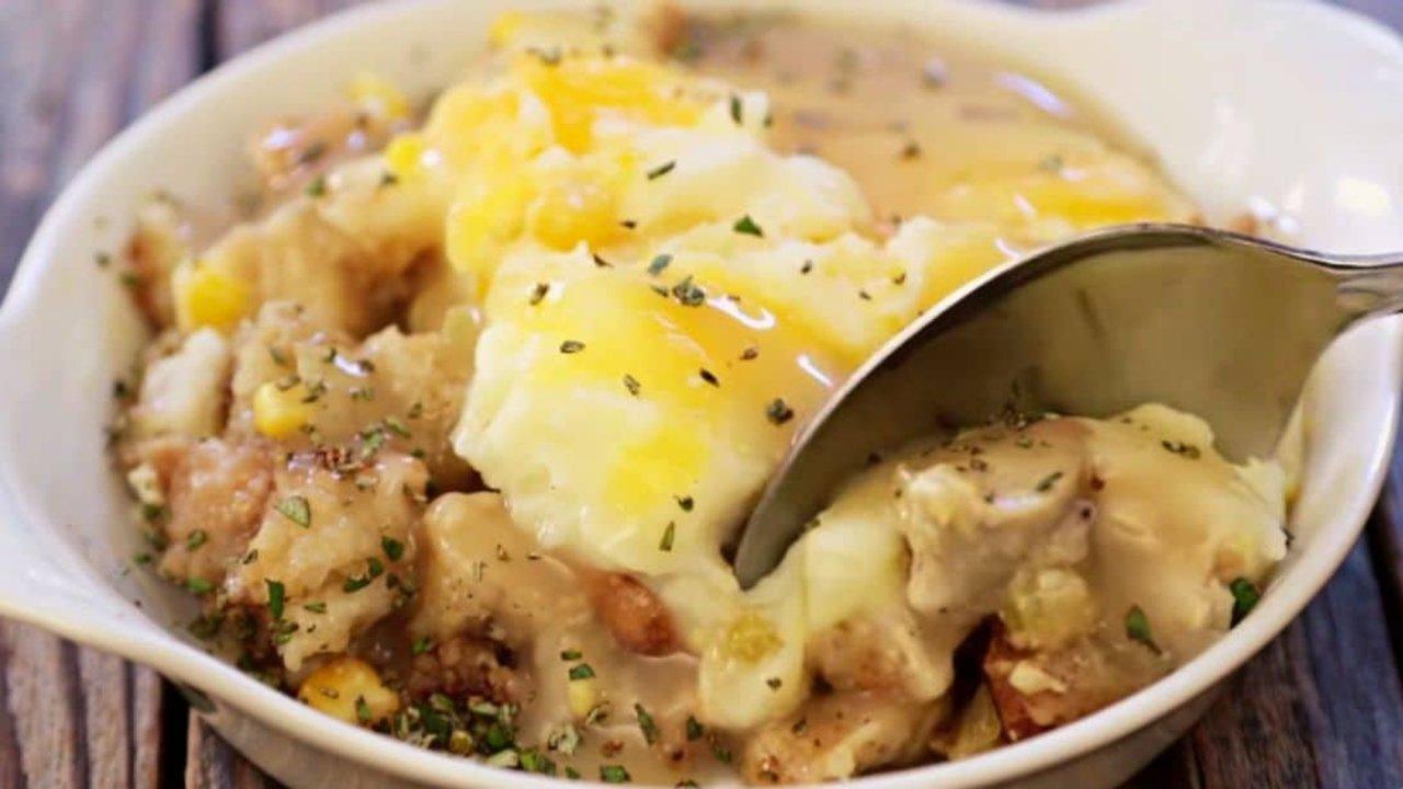How To Make Leftover Thanksgiving Casserole