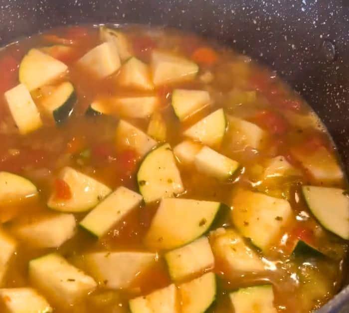 How to Make Vegetable Soup